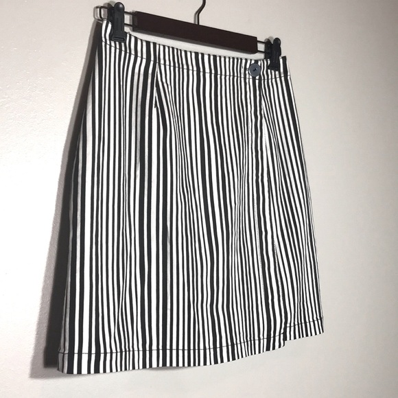 Vintage Wrap Striped Black White - Picture 2 of 6